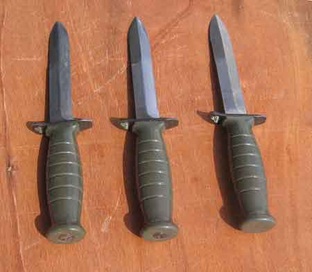 http://www.gotavapen.se/gota/artiklar/knivar/3fieldknives452w.jpg